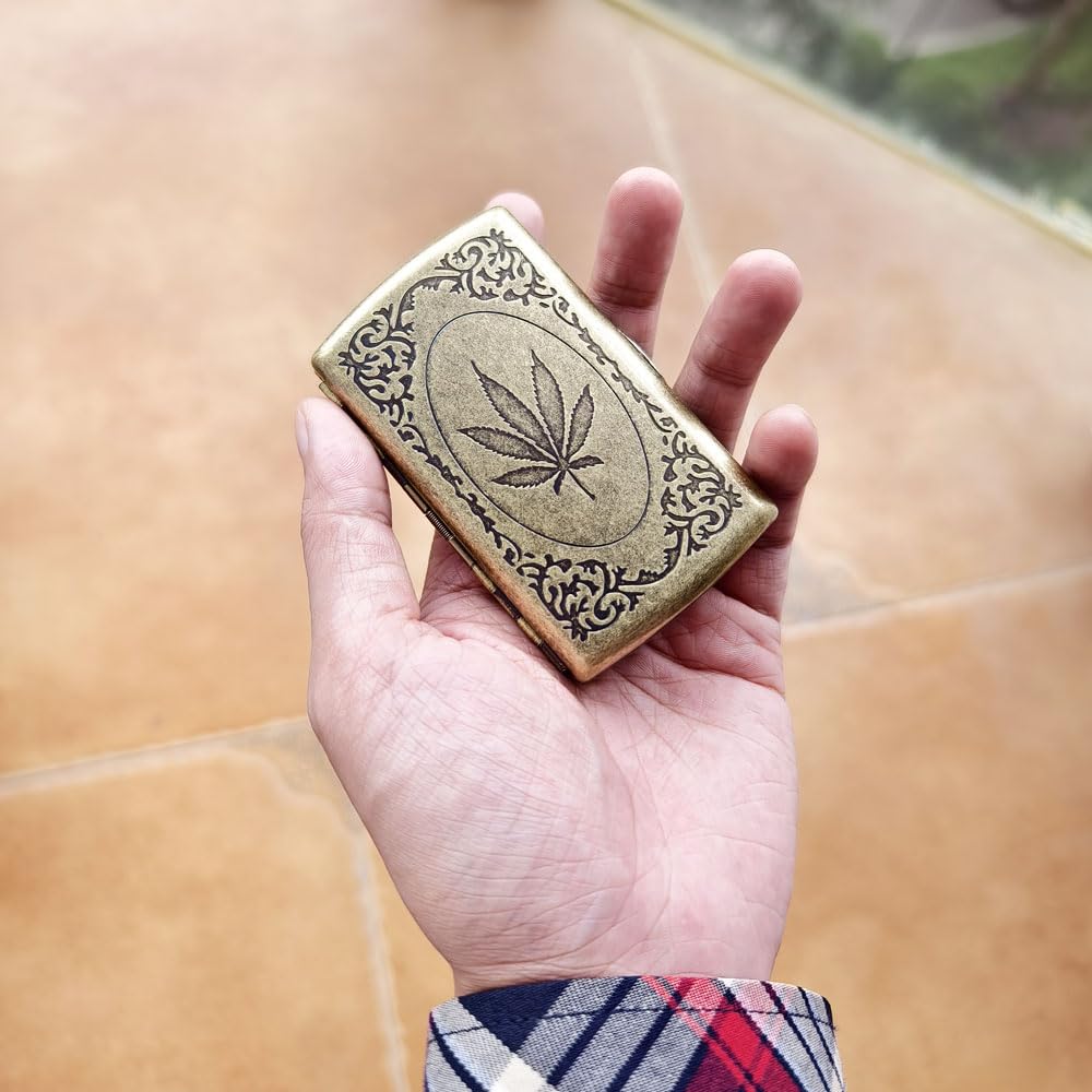 Mini Vintage Metal Cigarette Case for King Size, 12 Capacity Retro Golden